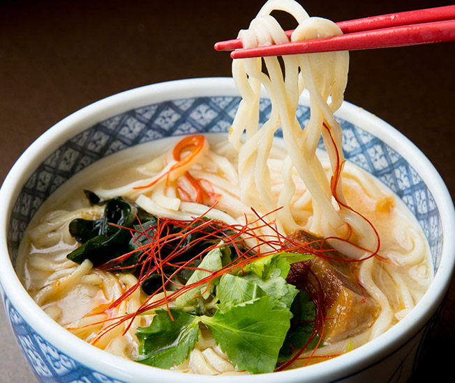 魚骨白湯〆ラーメン